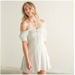 Faithfull The Brand Dulcia Smocked Bodice White Floral Mini Dress Size: Medium